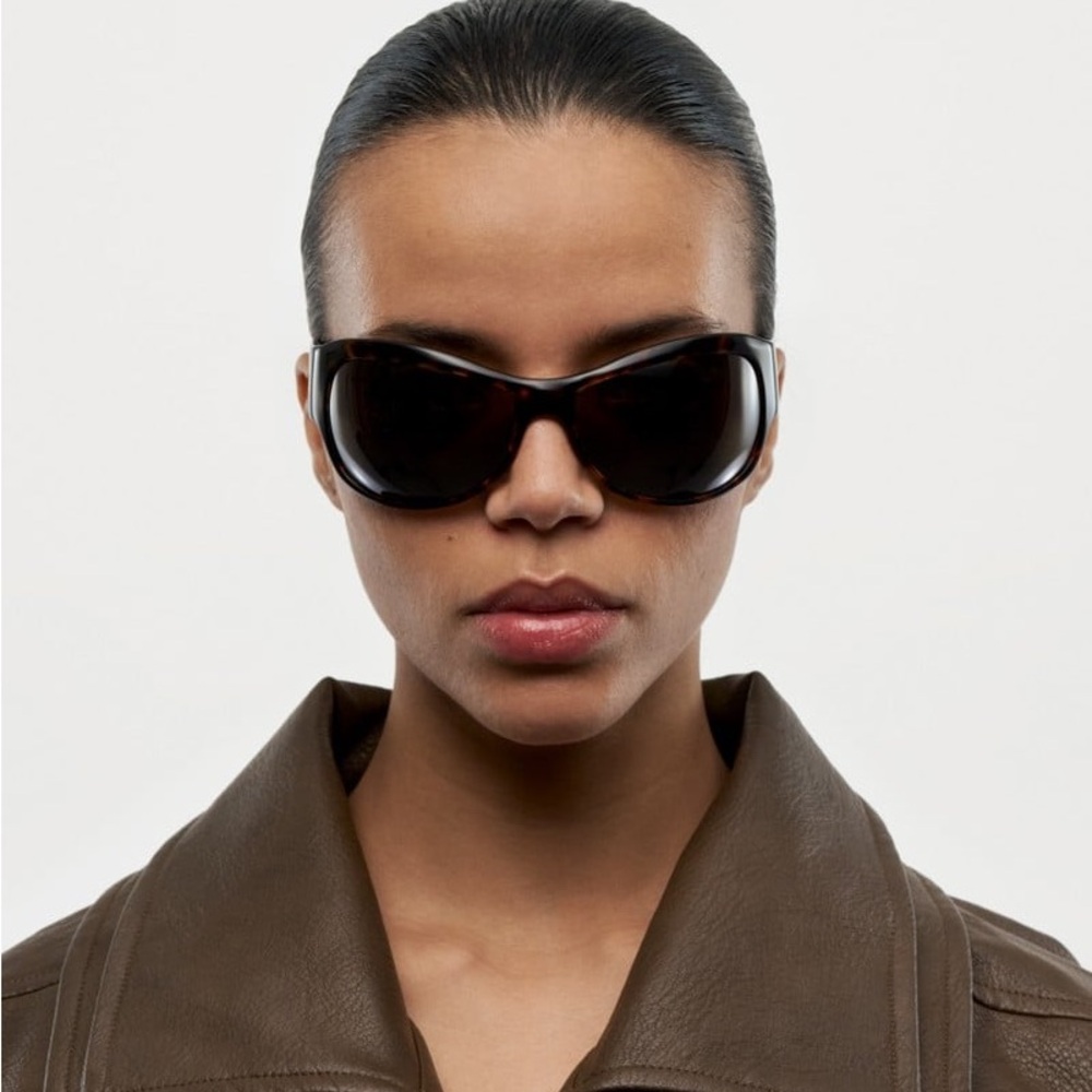 Chimi lilah tortoise sunglasses